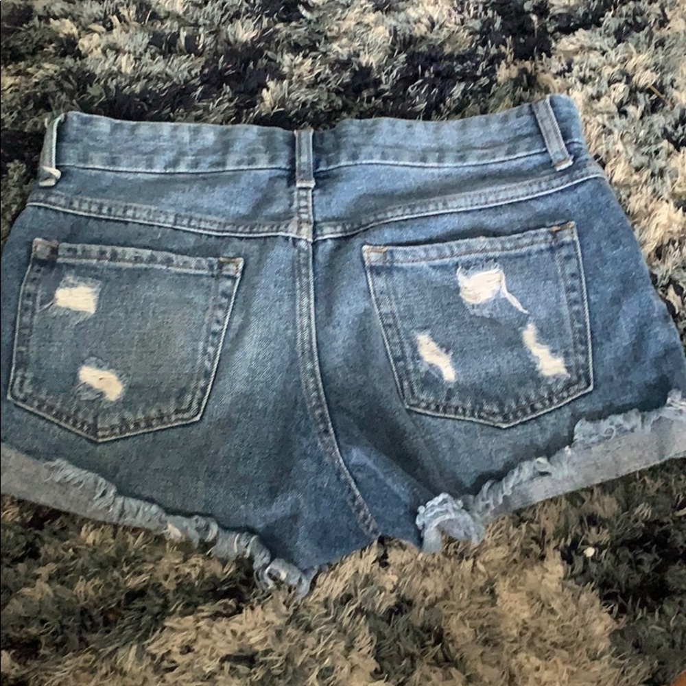 ripped jean shorts - Picture 2 of 3